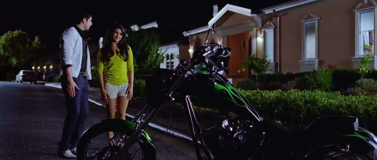 Download Anjaana Anjaani (2010) Movie