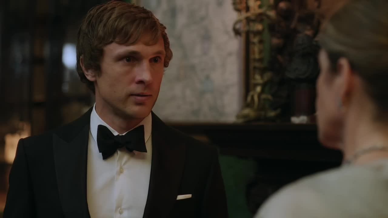 Download Royal-ish (2025) Movie