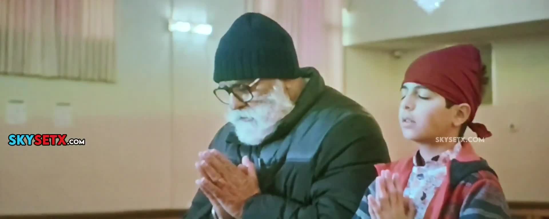 Download Apne Ghar Begane (2024) Movie