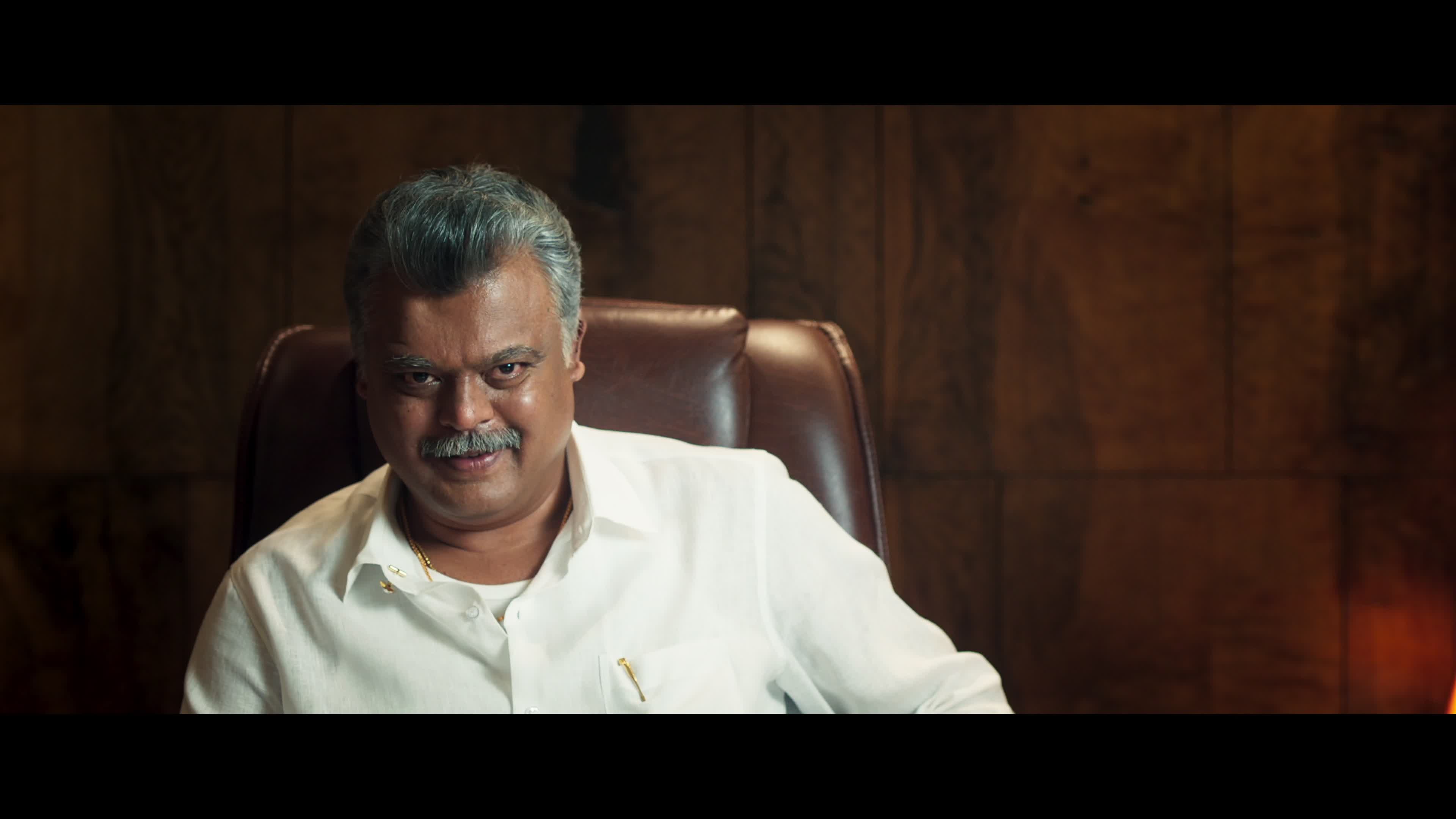 Download Bhaje Vaayu Vegam (2024) Movie