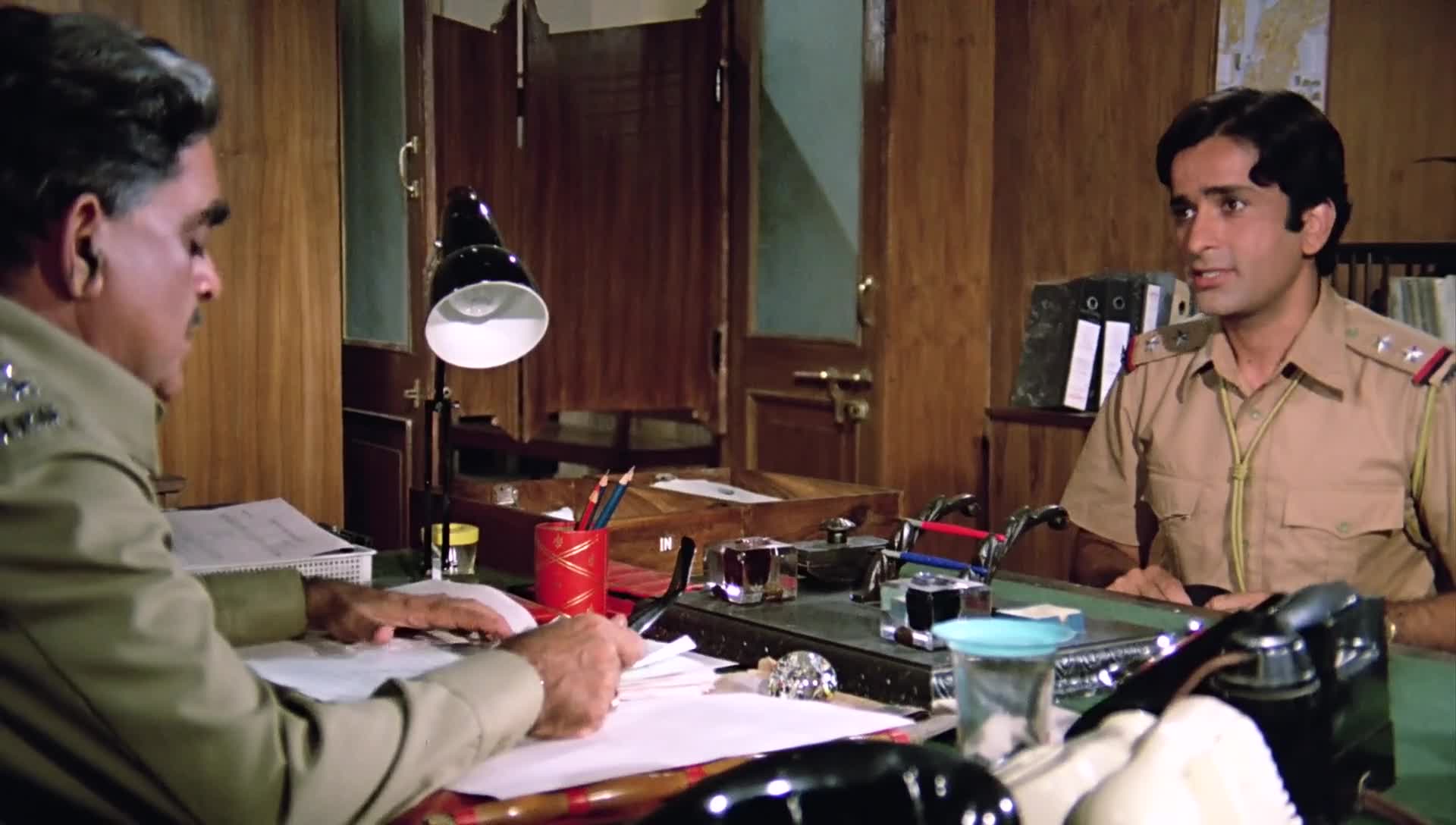 Download Deewaar (1975) Movie