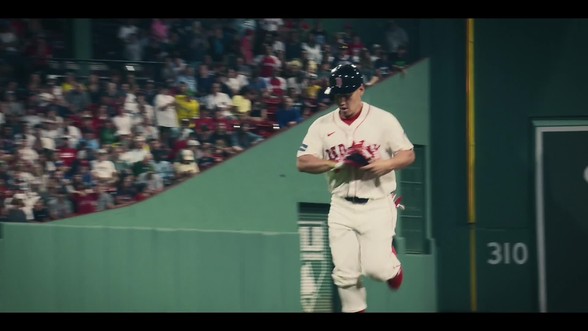 Download The Clubhouse: A Year with the Red Sox (2025) Series