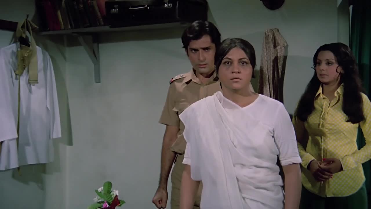 Download Deewaar (1975) Movie
