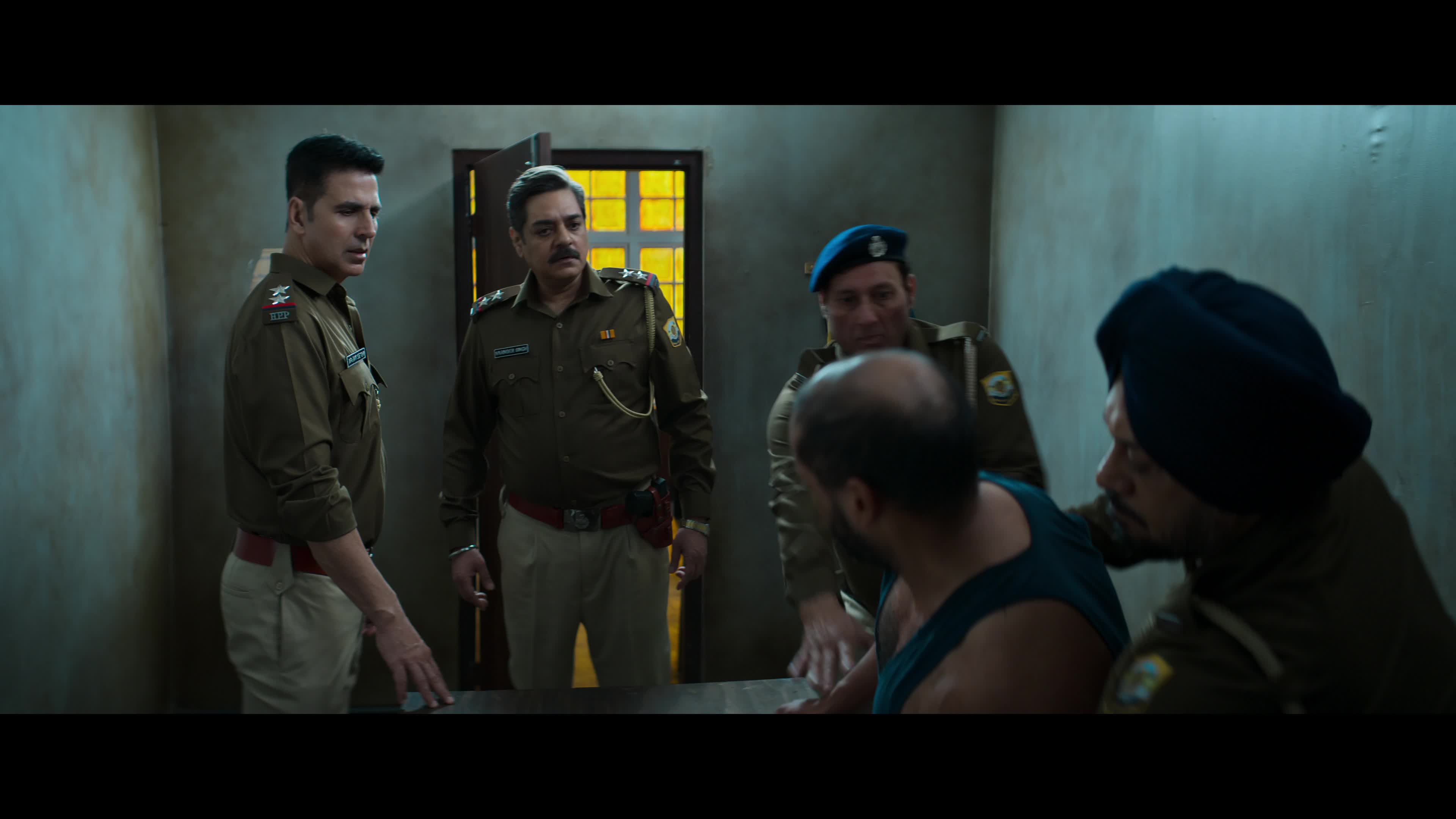 Download Cuttputlli (2022) Movie