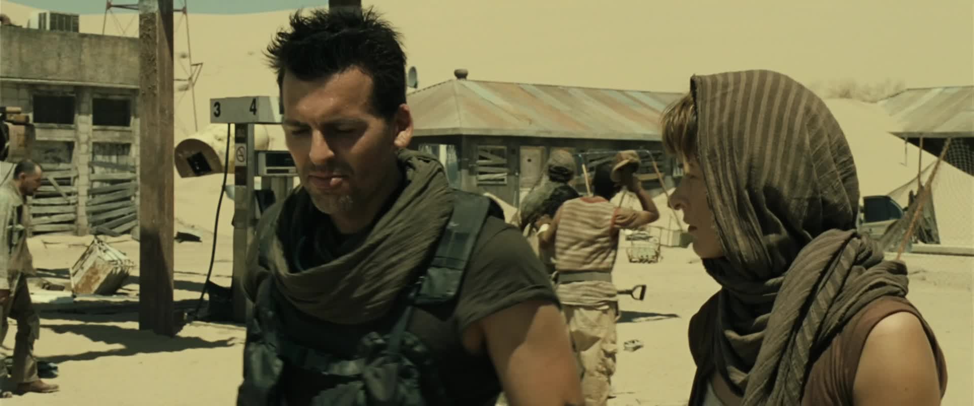 Download Resident Evil: Extinction (2007) HD Movie 480p [315MB] || 720p [1.21GB] || 1080p [1.79GB]