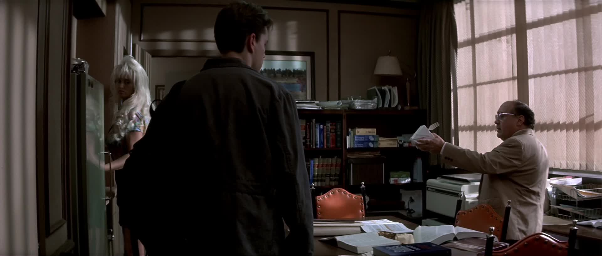 Download The Rainmaker (1997) HD Movie 480p [438MB] || 720p [1.07GB] || 1080p [2.11GB]