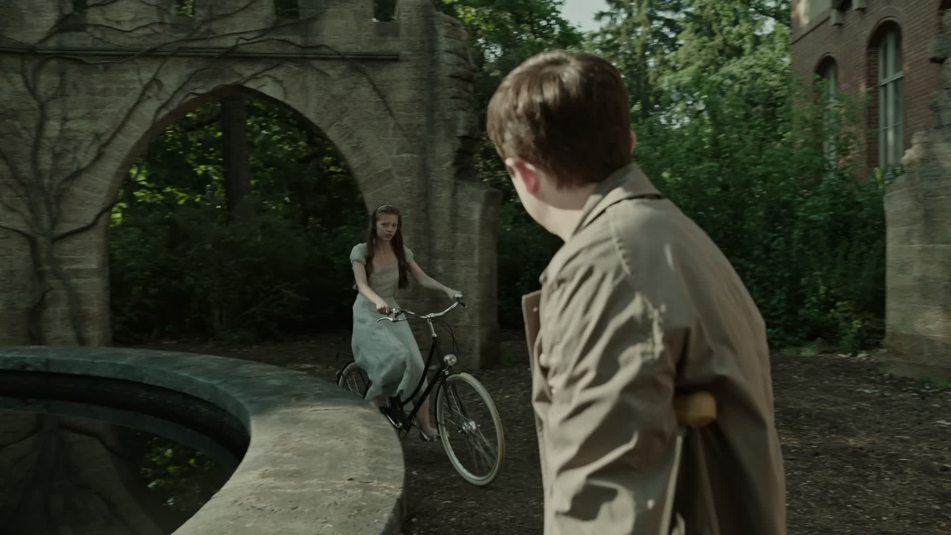 Download A Cure for Wellness (2017) HD Movie 480p [444MB] || 720p [1.16GB] || 1080p [2.28GB]
