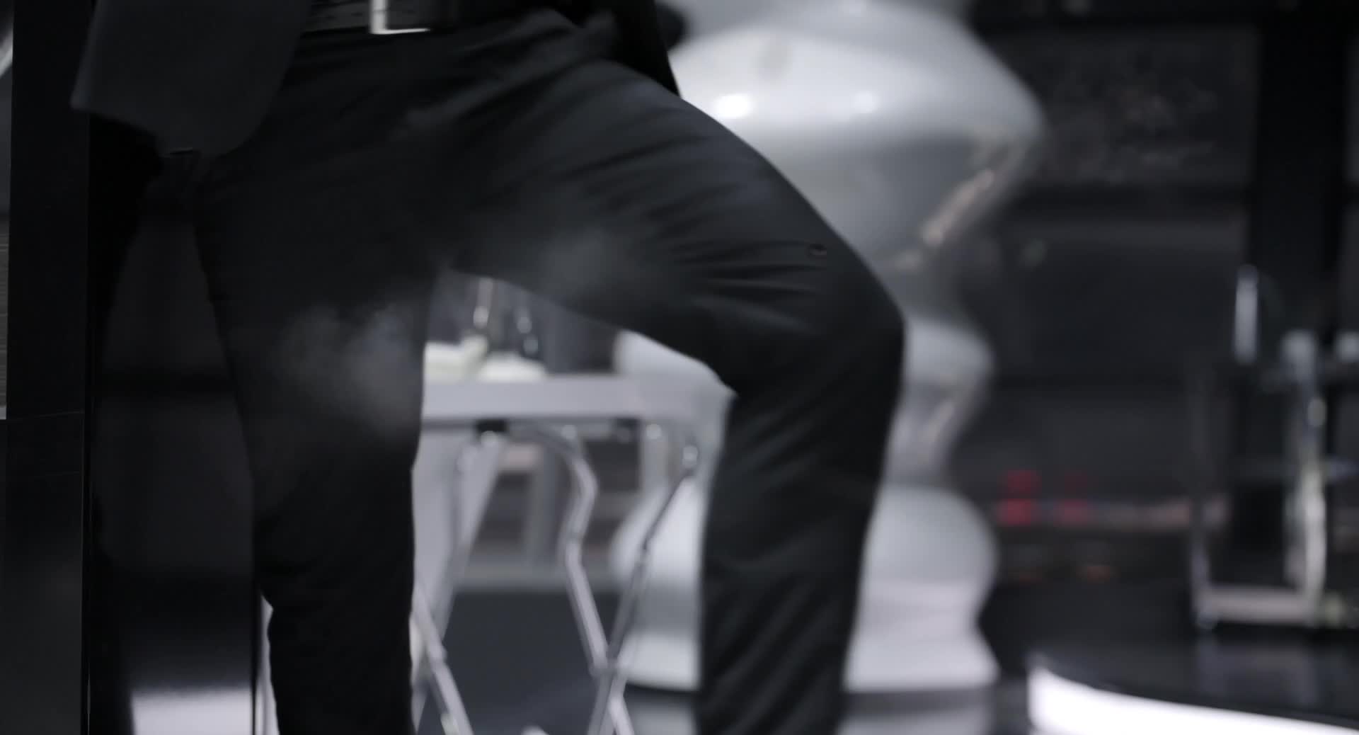 Download Ghosted (2023) HD Movie 480p [381MB] || 720p [1.11GB] || 1080p [1.82GB]