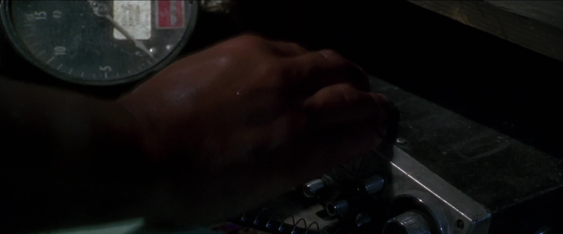Loading Screenshot for Anaconda (1997)