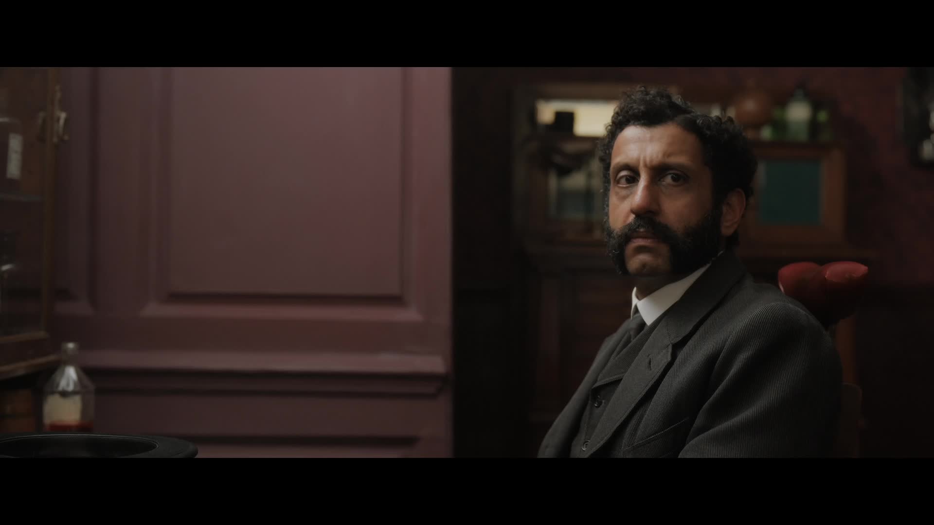 Download Enola Holmes (2020) HD Movie 480p [434MB] || 720p [650MB] || 1080p [2.36GB]