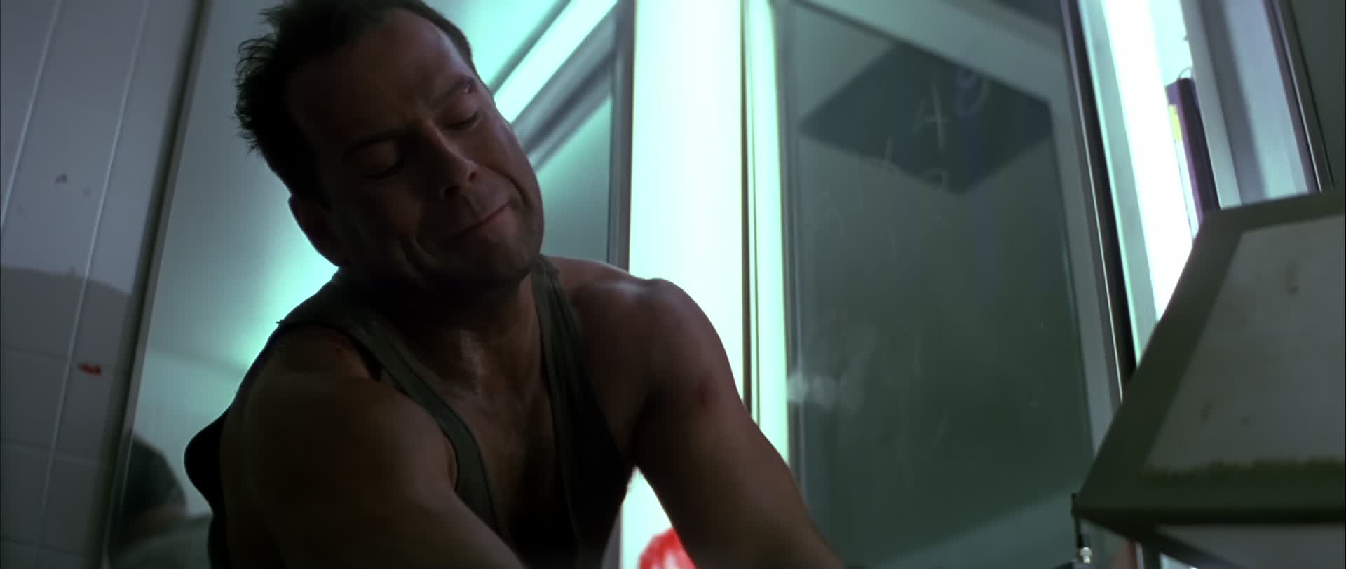 Download Die Hard (1988) HD Movie 480p [402MB] || 720p [962MB] || 1080p [1.96GB]