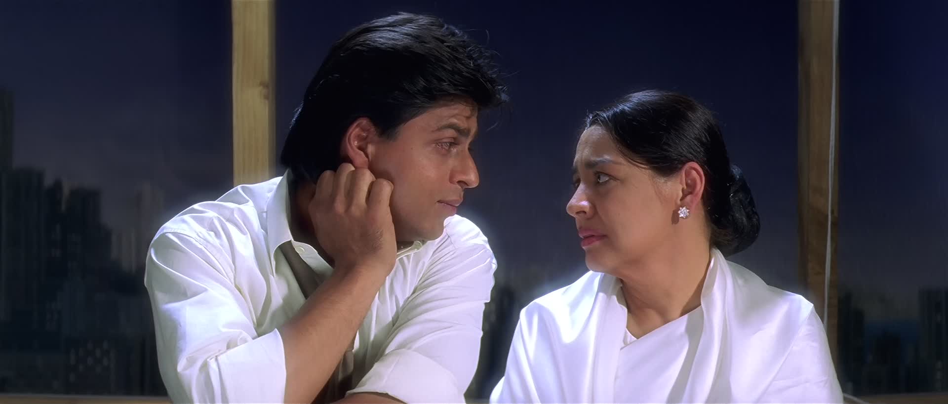 Loading Screenshot for Kuch Kuch Hota Hai (1998)
