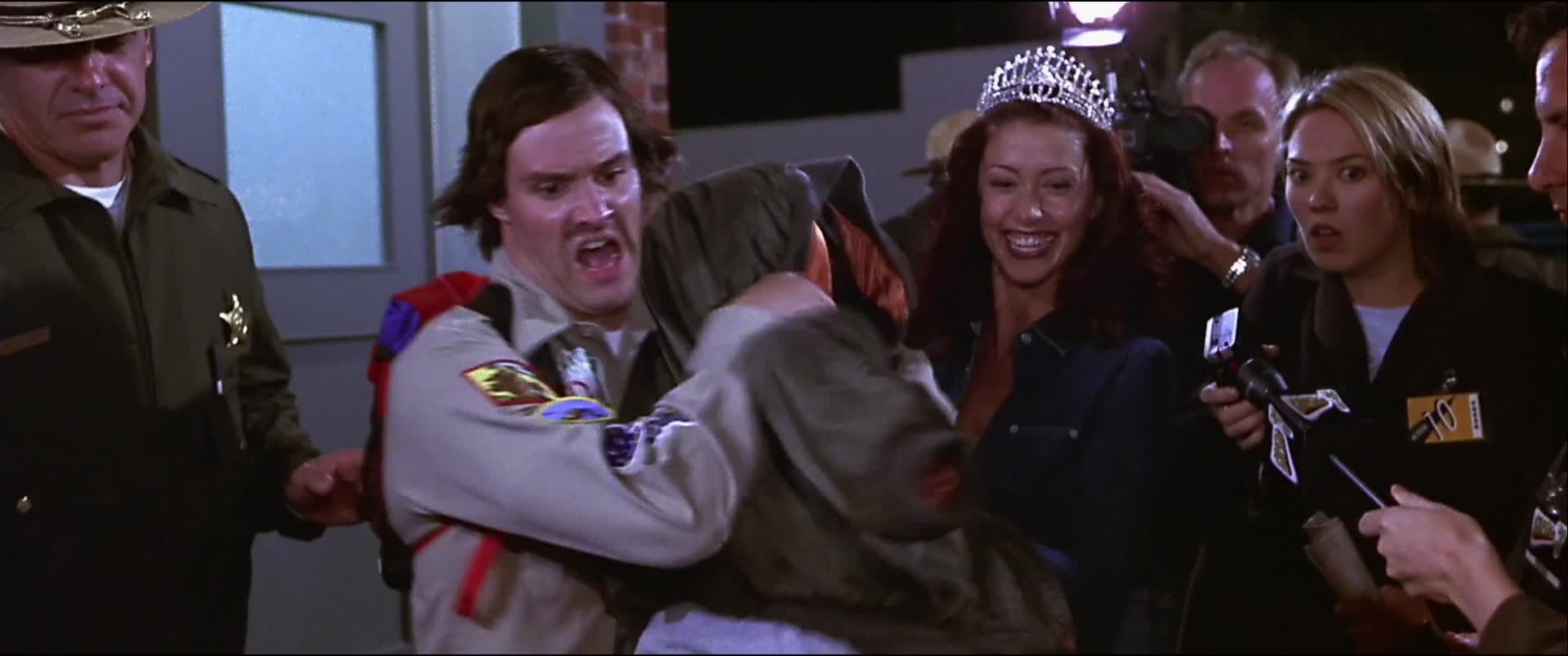 Download Scary Movie (2000) HD Movie 480p [285MB] || 720p [697MB] || 1080p [1.23GB]