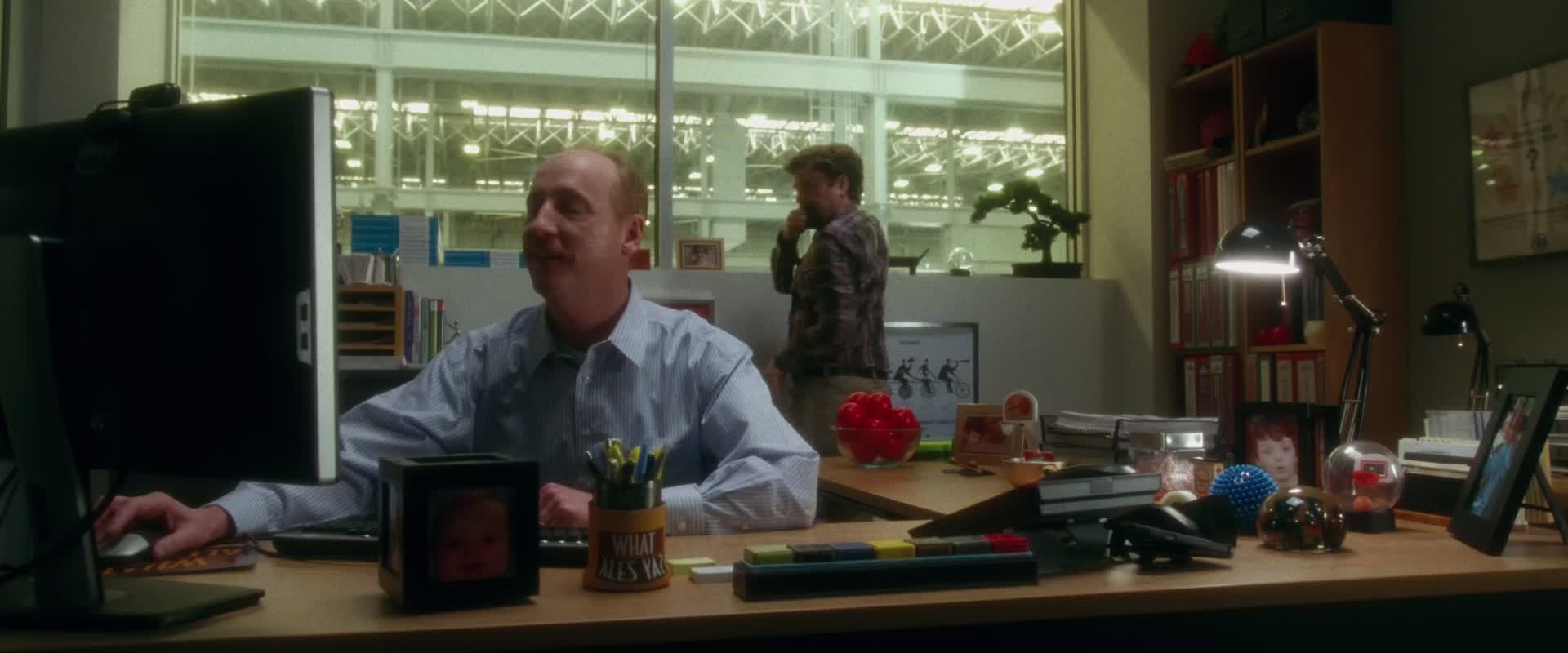 Download Keeping Up with the Joneses (2016) HD Movie 480p [264MB] || 720p [797MB] || 1080p [1.64GB]