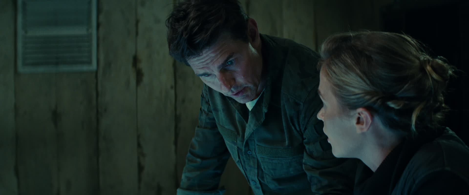 Download Edge of Tomorrow (2014) HD Movie 480p [539MB] || 720p [1.11GB] || 1080p [1.77GB]