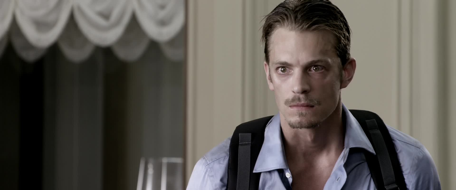 Download The Darkest Hour (2011) HD Movie 480p [270MB] || 720p [723MB] || 1080p [1.70GB]