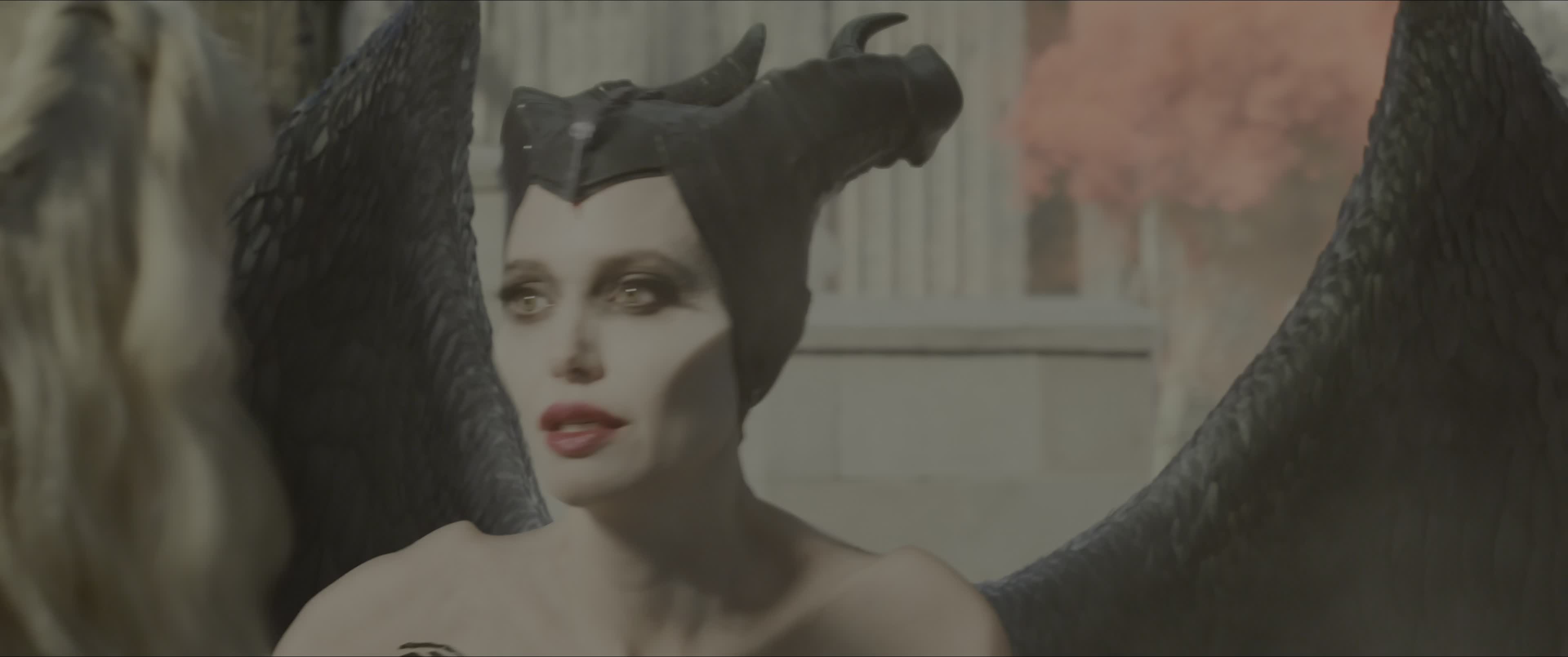 Download Maleficent: Mistress of Evil (2019) HD Movie 480p [381MB] || 720p [629MB] || 1080p [1.57GB]