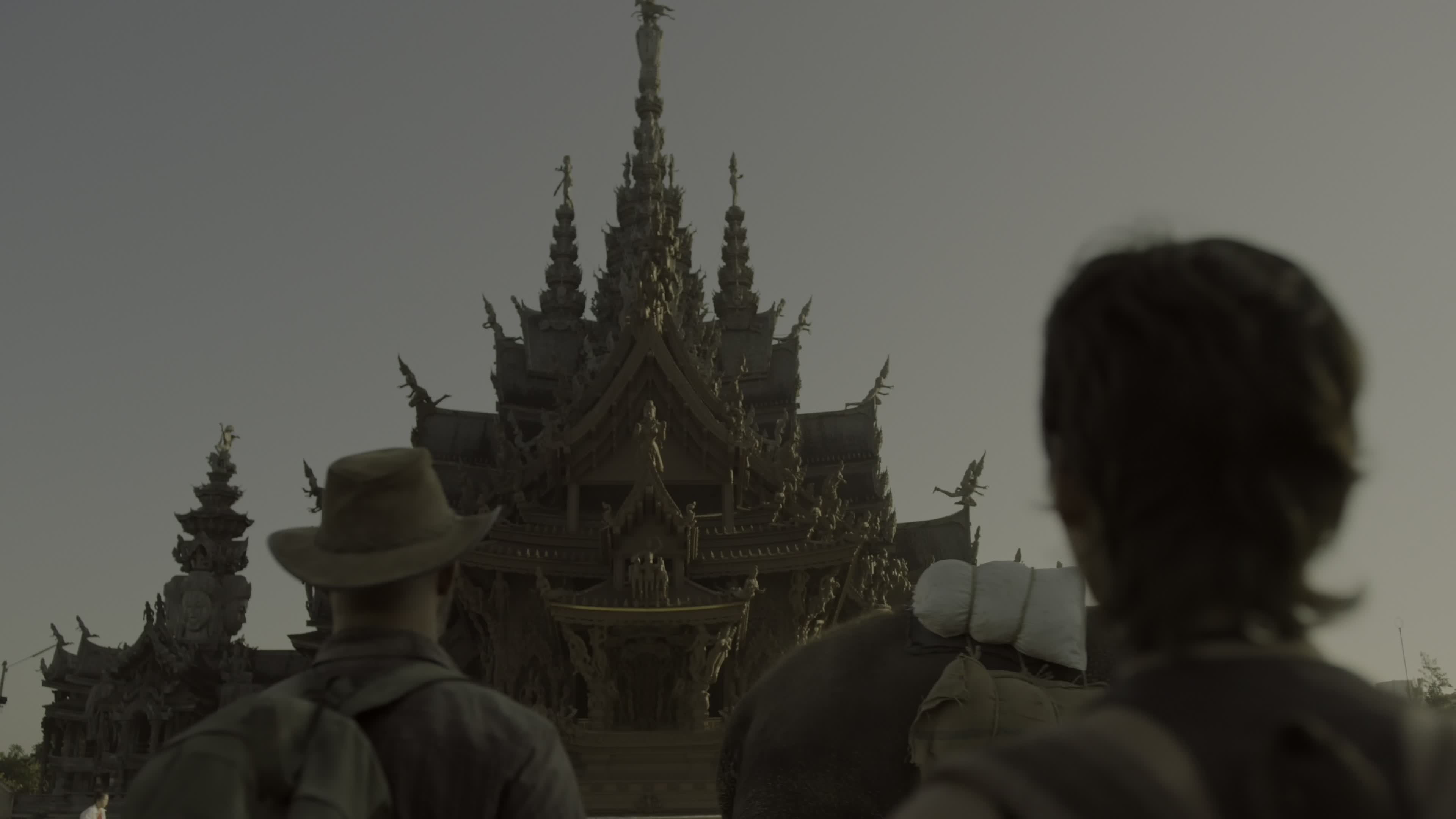 Download Money Heist (2021) HD Series 480p [133MB] || 720p [125MB] || 1080p [950MB]