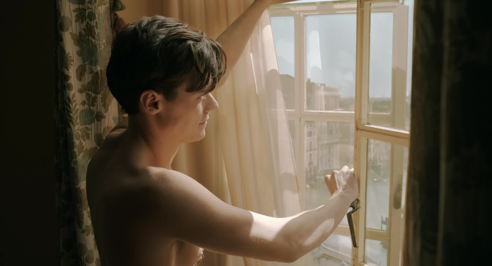 Download My Policeman (2022) HD Movie 480p [344MB] || 720p [924MB] || 1080p [1.78GB]