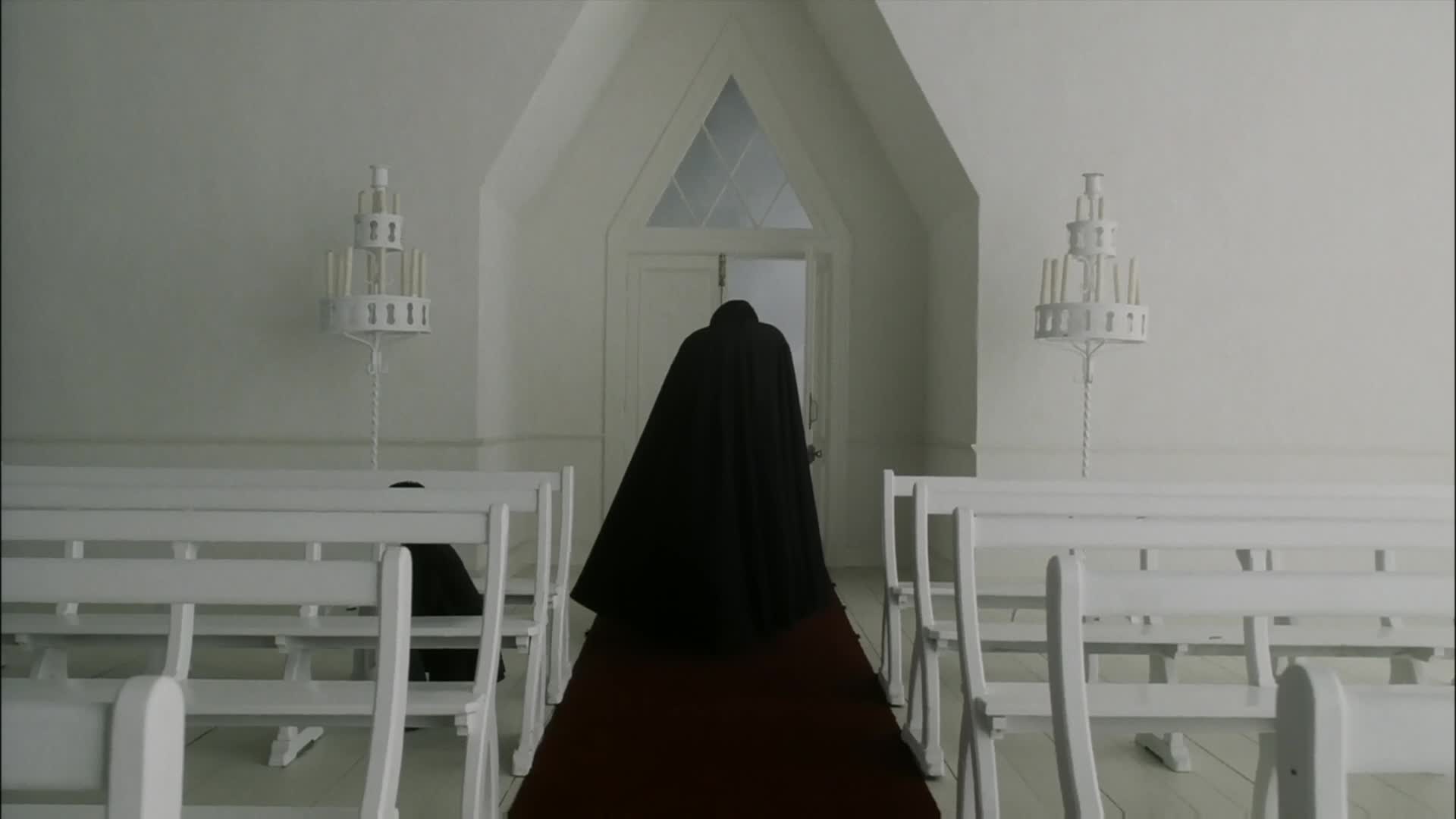 Download Sleepy Hollow (1999) HD Movie 480p [381MB] || 720p [1.60GB] || 1080p [1.64GB]