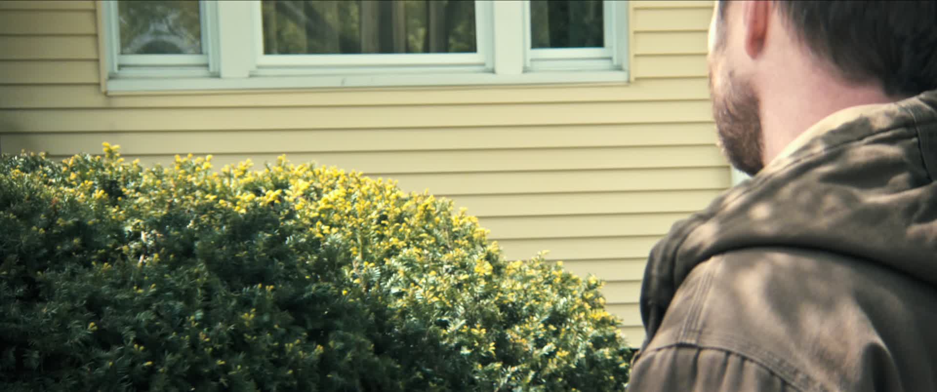 Download American Woman (2018) HD Movie 480p [339MB] || 720p [910MB] || 1080p [2.57GB]