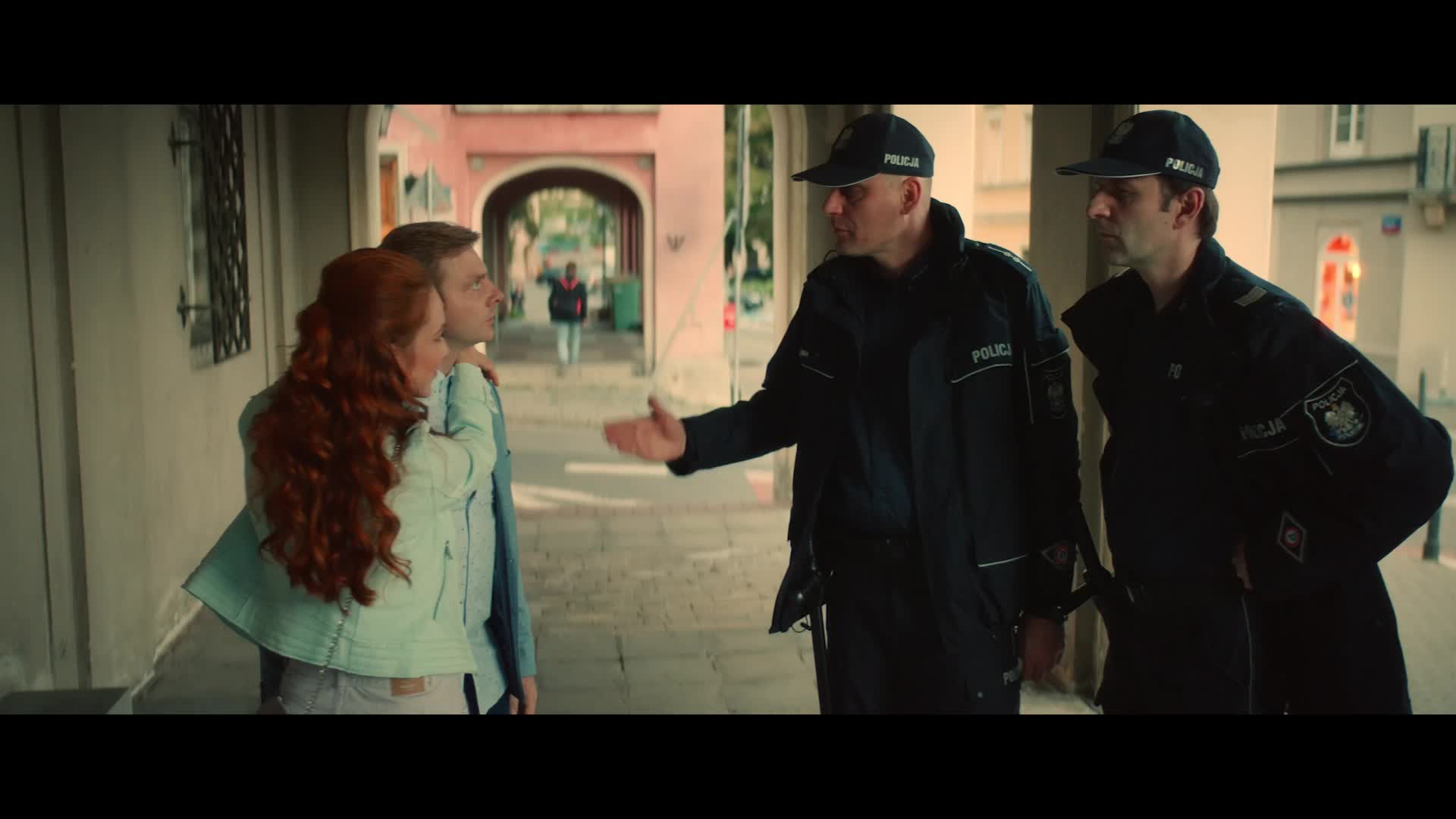 Download Kiss Kiss (2019) HD Movie 480p [316MB] || 720p [883MB] || 1080p [4.61GB]